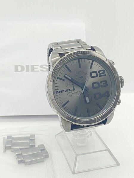 DIESEL ディーゼル 腕時計 ガンメタ グレー文字盤 稼働中 クロノグラフ 大型ケース コマ・説明書付