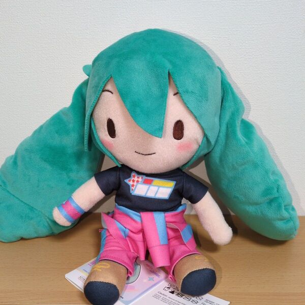 初音ミク×オシャレ魔女 ラブ and ベリー ふわぷち Mぬいぐるみ “初音ミク” ベリー衣装Ver.