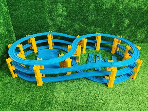 プラレール 3段 タワー ベージック レイアウト セットD 橋脚 レール 洗浄済