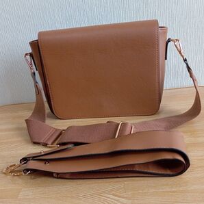 Aunt Marie's ショルダーバッグ キャメル 2way 斜め掛け