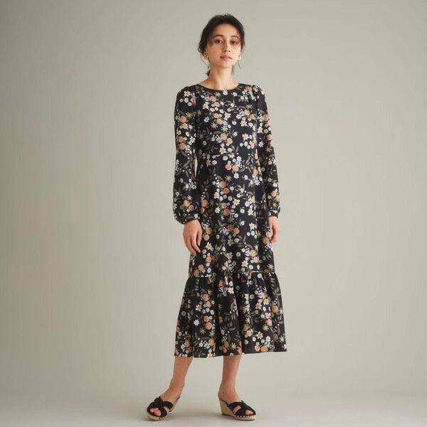 GRACE CONTINENTAL ローズプリントフレアワンピース36 黒 長袖