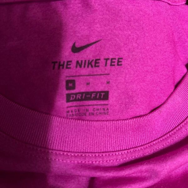 NIKE Tシャツ ピンク Mサイズ