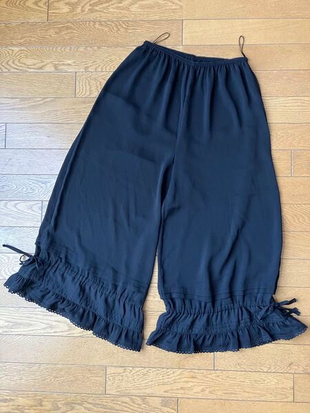 センソユニコ 慈雨 アンダーパンツ 重ね着に素敵 黒 ペチパンツ キュロット