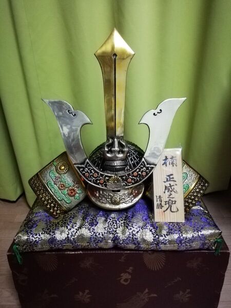 昭和レトロ 五月人形 兜飾り 鎧兜 金属製 SHOGUN COOL JAPAN
