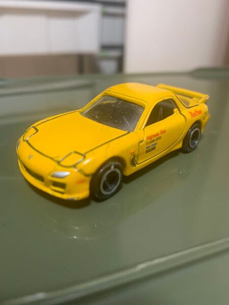 トミカ 頭文字D RX7 レッドサンズ