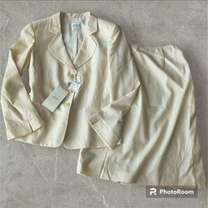 【定価86,000円 タグ付き 未使用】アルマーニ コレツォーニ ARMANI COLLEZIONI スカートスーツ 42 XL
