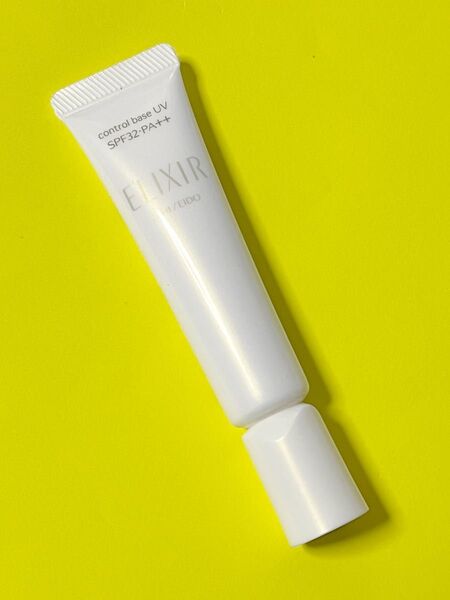 エリクシール シュペリエル コントロールベースUV N (ナチュラル)25g