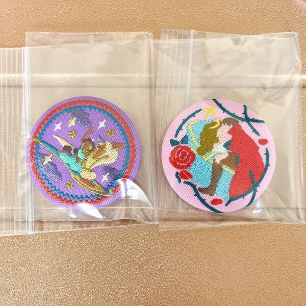 刺繍缶バッジ Disney ディズニー