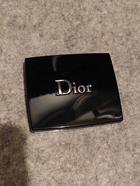 Dior ディオールショウ サンク クルール