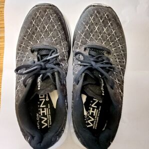 UNDER ARMOUR ランニングシューズ HFLOW LOCITI WIND