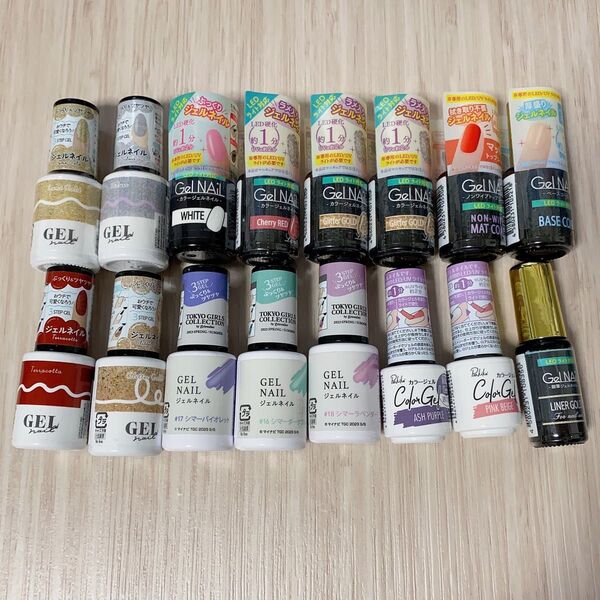 ジェルネイル16本セット ダイソー セリア キャンドゥ