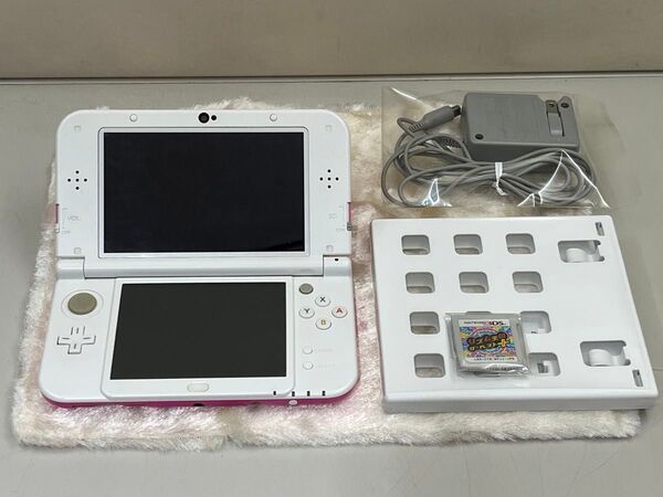 NEWニンテンドー3DS LL 本体 ピンク×ホワイト リズム天国ザベスト+ セット/ 充電器 Nintendo RED-001