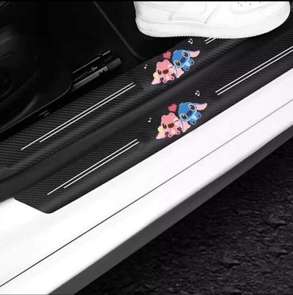 【新品未使用】ステップガード★ディズニー スティッチ★車 内装 装飾 カスタム おしゃれ★4枚セット