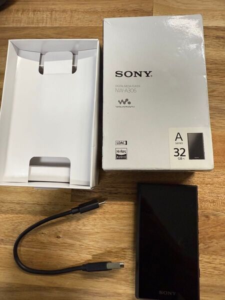 ウォークマンAシリーズ 32GB NW-A306(B) ブラック