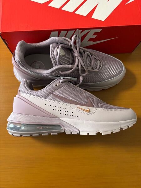 NIKE エアマックスパルス ウィメンズ