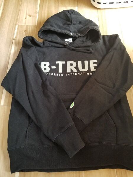 B-TRUE エバーグリーンインターナショナル パーカー 黒 ブラック