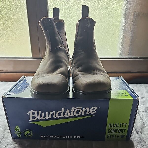 【ベッカム愛用】BLUND STONE サイドゴアブーツ