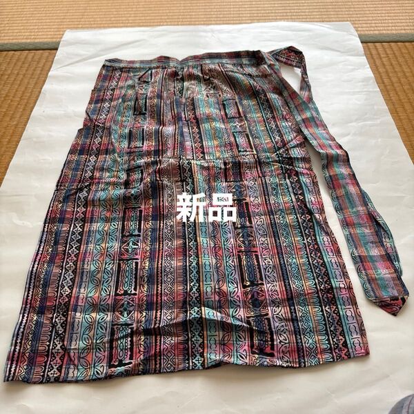 手作りエスニック柄 エプロン (新品)