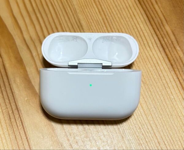 Apple AirPods Pro 第1世代 純正 充電ケース のみ