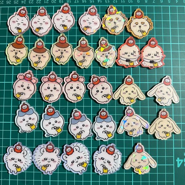 新作 ちいかわ アクリル4cm