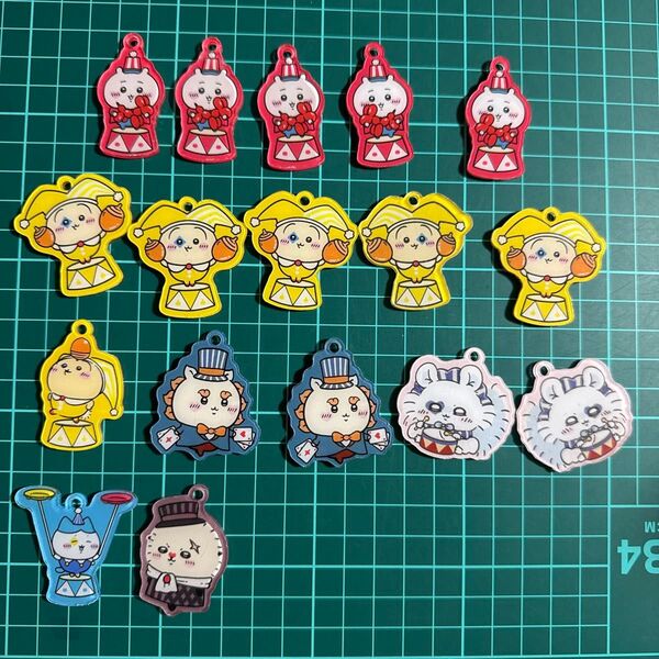 在庫更新 新作 ちいかわ アクリル4cm