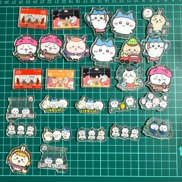 新作 ちいかわ アクリル4cm