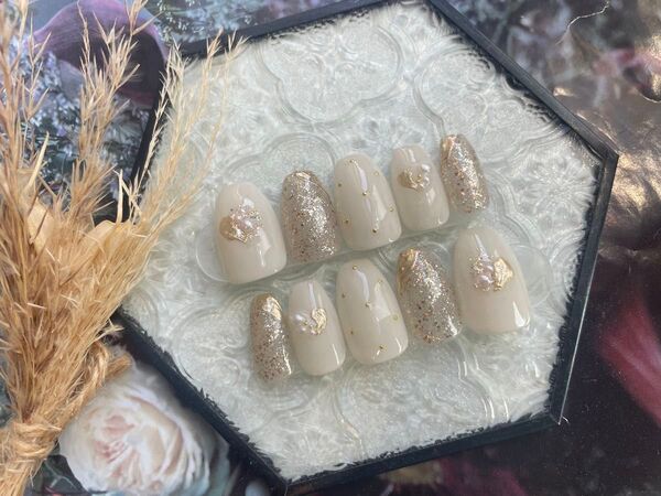 ネイルチップ ニュアンスネイル ドットネイル ラメネイル パールネイル オフホワイトゴールド系