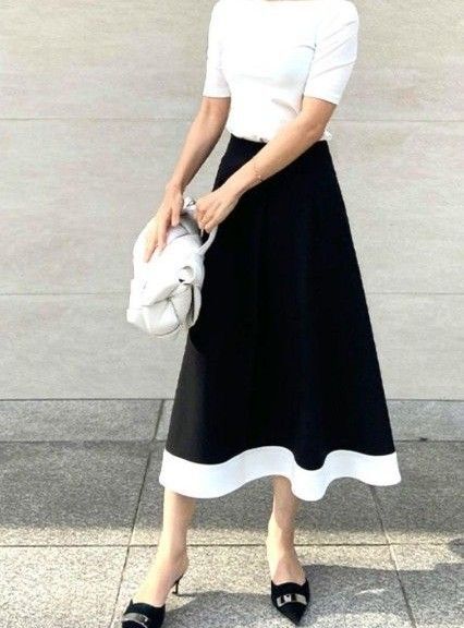 JENNE ジェンヌ フロントタック フレアスカート Mサイズ ブラック