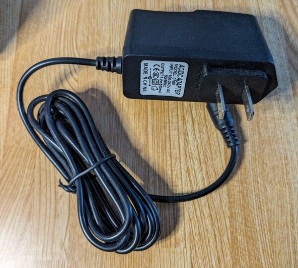 AC/DC アダプター 500ma 7V 新品送料込み