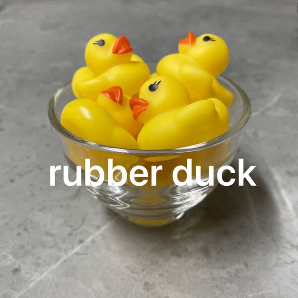 【新品未使用】rubber duck アヒル お風呂でぷかぷか ソフビ ひよこ まつげ フィギュア おもちゃ 子供