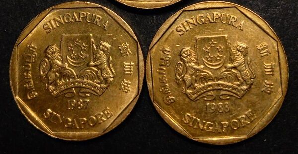 シンガポール 旧 1ドル硬貨 2枚セット(1987年、1988年)アンティークコイン!風水!開運 お守り