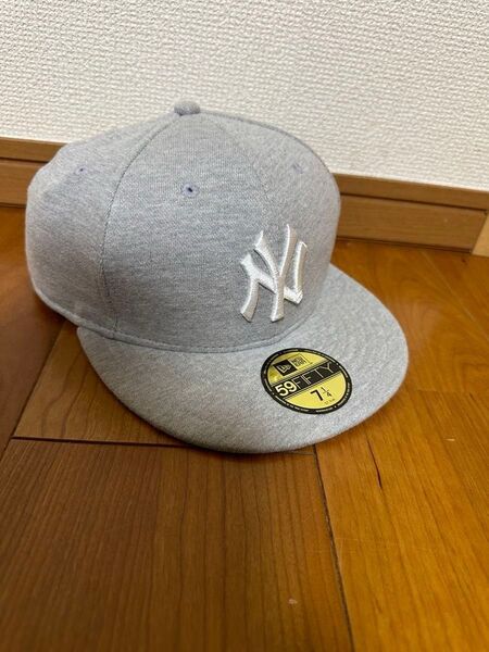 5/10.11限定値下げ中!【美品】ニューエラ キャップ59FIFTY グレー