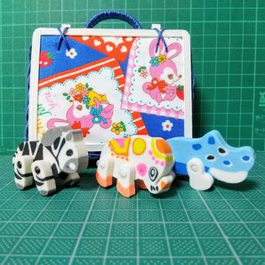 【新品】ドールハウス ハンドメイドバスケット青 アニマル消しゴムセット