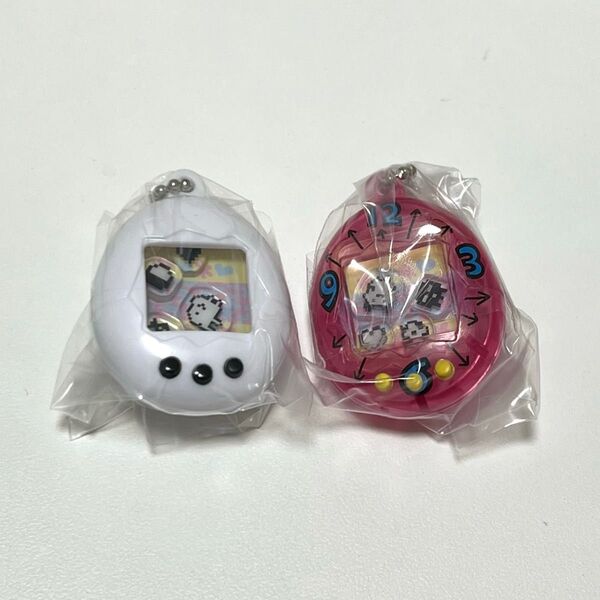 たまごっち シャカシャカ チャーム コレクション クリアピンク まめっち 白 くちぱっち ガチャガチャ キーホルダー