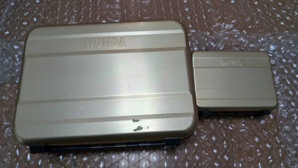 簡易動作確認済 現状品 非売品アサヒ WONDA/ワンダ リズムトランク RADIO /CDプレイヤー + CD収納トランク