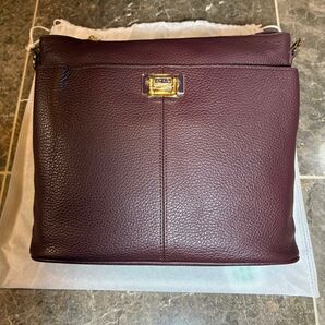 アタオ 2wayバッグ ウィークエンド バーガンディ【新品未使用】