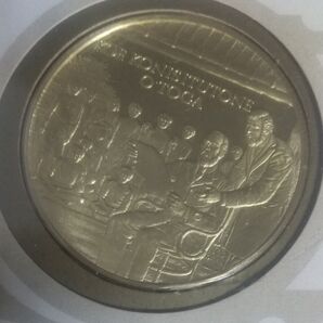 トンガ国憲法制定100周年記念 純銀メダルセット