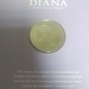 ダイアナ妃 IN MEMORY OF DIANA PRINCESS OF WALES 記念5ポンドコイン