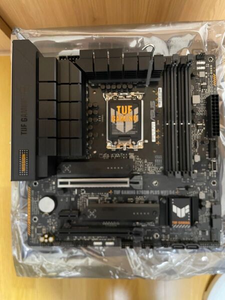 週末限定値下げ ASUS TUF GAMING B760-PLUS WIFI D4 Intel B760 LGA1700