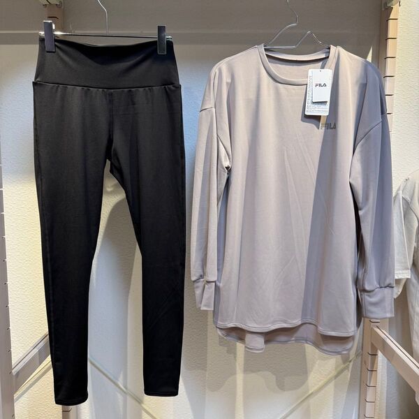 M新品FILAフィラフィットネス2点セットロングTシャツ+レギンスジムヨガジョギングランニングスポーツ水陸両用吸汗速乾UVカット