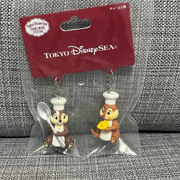 【チャーム2個】ディズニーシー フード&ワインフェスティバル チップ&デール