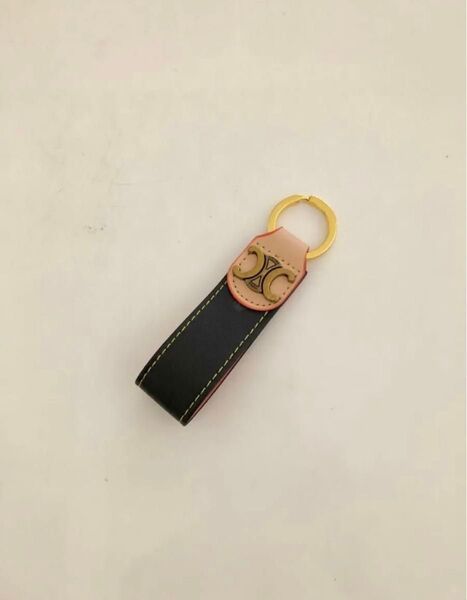 黒 ヴィンテージ キーホルダー キーリング ブラック ゴールド