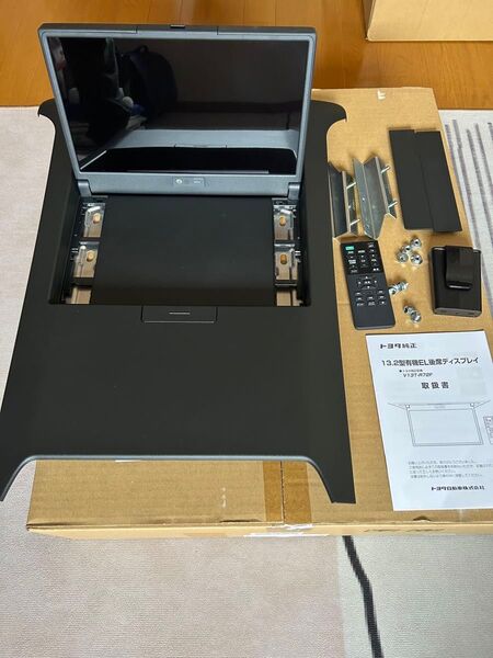 【美品】トヨタ 40系 アルファード ヴェルファイア 13.2型有機EL後席ディスプレイ