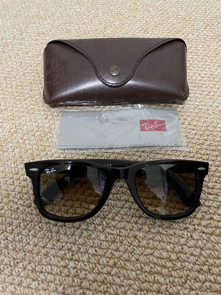 Ray-Ban レイバン ウェイファーラー RB2140F 美品