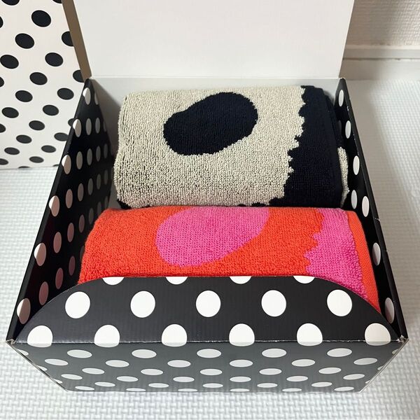 新品 未使用 タグつき マリメッコ Unikko ウニッコ バスタオル 50×100cm 2枚セット