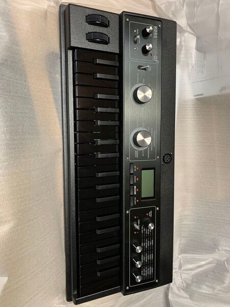 KORG microKORG XL+ BKBKシンセサイザー限定品