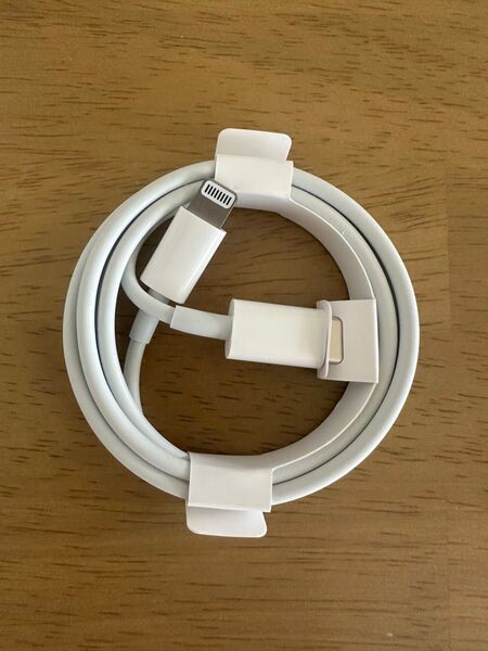 新品 Apple純正品 USB タイプC to ライトニングケーブル 正規品