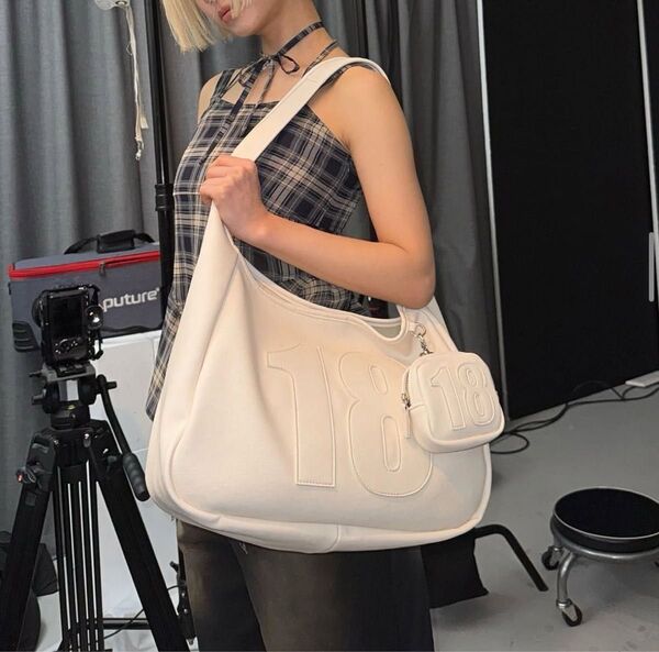 LAGUA GEM ラグアジェム 18 PATCH BAG アイボリー ノベルティ バッグ