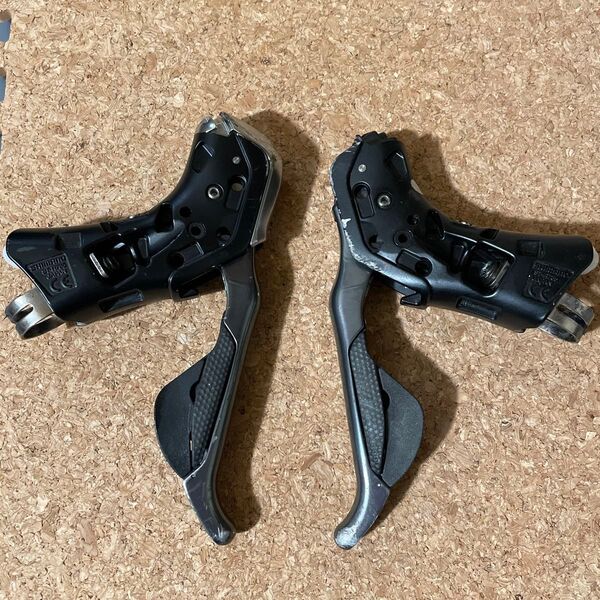 SHIMANO ST-R785 di2 油圧ディスク 電動レバー