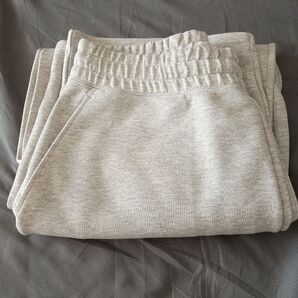 ユニクロC Lサイズ スウェットワイドパンツ グレー